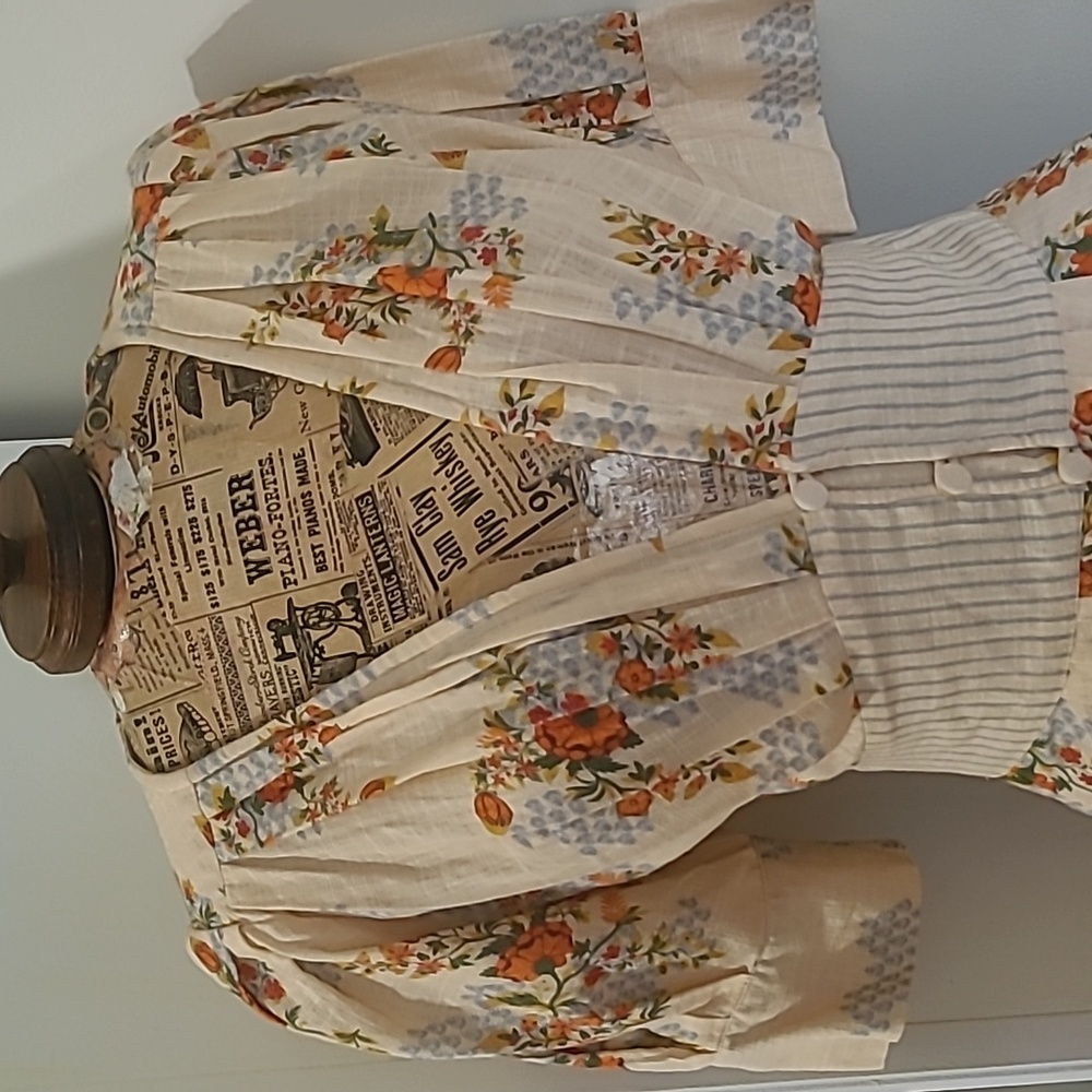 Agua Bendita Menta Sunbaze by Antropologie Floral Beige Mini Dress Pleated - Picture 5 of 10